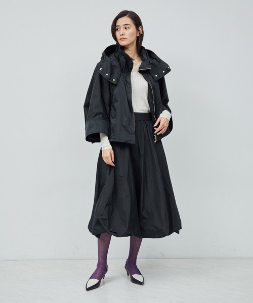 ROPE'（ロペ）の「ギャザーマウンテンパーカー【雑誌掲載】（マウンテンパーカー・レディース・グレー/ネイビー・36/38）」の3枚目の写真