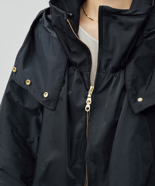 ROPE'（ロペ）の「ギャザーマウンテンパーカー【雑誌掲載】（マウンテンパーカー・レディース・グレー/ネイビー・36/38）」の13枚目の写真