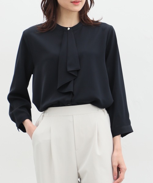 Honeys(ハニーズ)の「8分袖ボウタイブラウス(シャツ/ブラウス・レディース・ホワイト/ライトグレー/ネイビー/ミント/スモークピンク・S/M/L/LL/3L)」の4枚目の写真