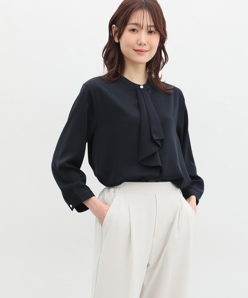 Honeys(ハニーズ)の「8分袖ボウタイブラウス(シャツ/ブラウス・レディース・ホワイト/ライトグレー/ネイビー/ミント/スモークピンク・S/M/L/LL/3L)」の14枚目の写真