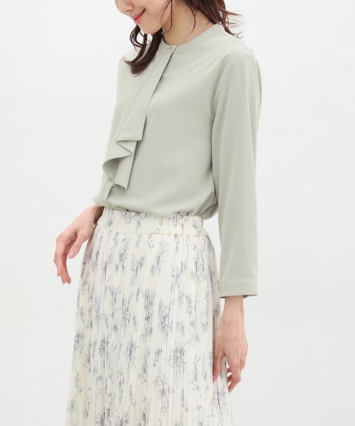 Honeys(ハニーズ)の「8分袖ボウタイブラウス(シャツ/ブラウス・レディース・ホワイト/ライトグレー/ネイビー/ミント/スモークピンク・S/M/L/LL/3L)」の16枚目の写真