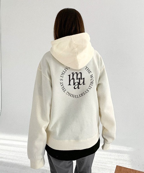 muahmuah(ムーアムーア)の「A'GEM/9 × .kom『muah muah/ムーアムーア』MUAH CIRCLE LOGO OVERFIT HOODIE/サークルロゴオーバーフィットフーディーパーカー(パーカー・レディース・アイボリー/ブラック/ライトブルー/グレー・FREE)」の2枚目の写真
