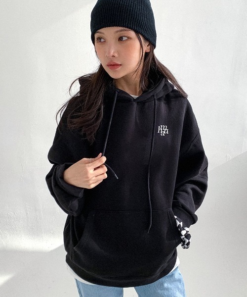 muahmuah(ムーアムーア)の「A'GEM/9 × .kom『muah muah/ムーアムーア』MUAH CIRCLE LOGO OVERFIT HOODIE/サークルロゴオーバーフィットフーディーパーカー(パーカー・レディース・アイボリー/ブラック/ライトブルー/グレー・FREE)」の8枚目の写真