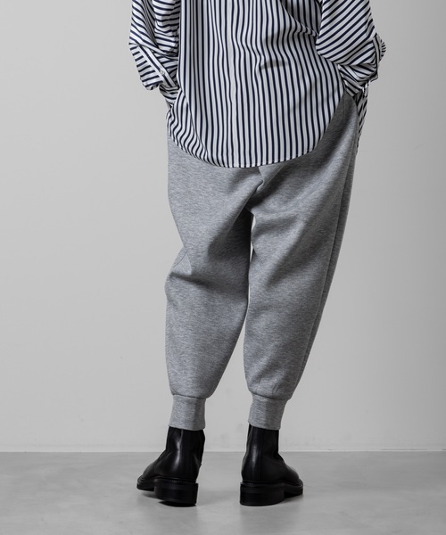 ato（アトウ）の「AIR CUSHION SWEAT  PANTS（スウェットパンツ・メンズ・ブラック/トップグレー・44/46/48）」の5枚目の写真