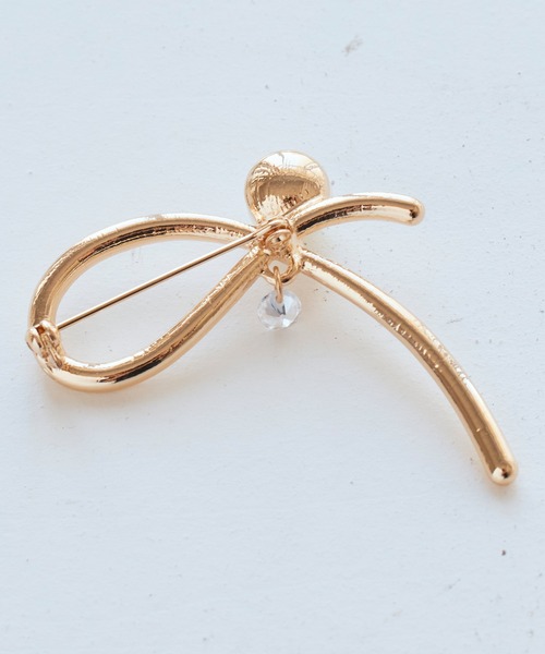 RUIRUE BOUTIQUE（ルイルエブティック）の「ウェーブパールブローチ（ブローチ/コサージュ・レディース・ゴールド/シルバー・FREE）」の3枚目の写真