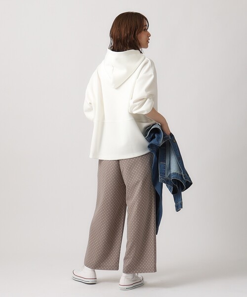 SHOO・LA・RUE(シューラルー)の「◆【洗える】サテンプリントパンツ(その他パンツ・レディース・チャコール/ベージュ系6/グレー系4/ブラック系5・00)」の10枚目の写真