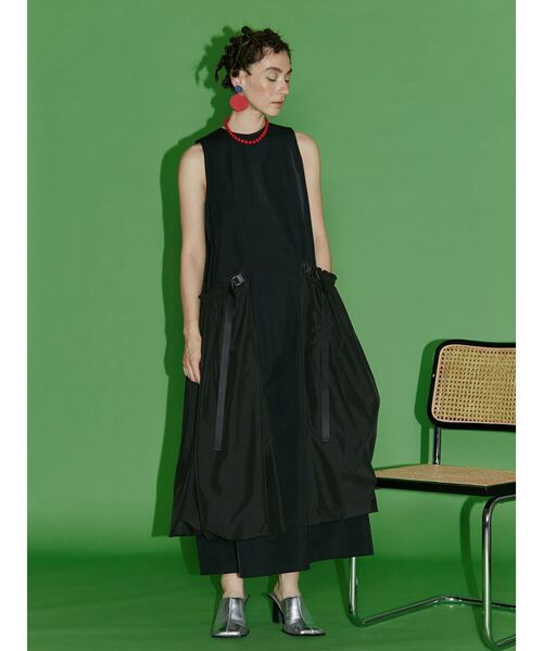 美品！　UN3D.　サイドスナップボタン　ノースリーブワンピース　BLACK 美品！ UN3D. サイドスナップボタン ノースリーブワンピース