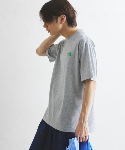 THE NORTH FACE（ザノースフェイス）の「【THE NORTH FACE】S/S Bandana Square Logo Tee（Tシャツ/カットソー・メンズ・ブラック/チャコールグレー/ホワイト/ネイビー・MEDIUM/LARGE/X-LARGE）」の8枚目の写真