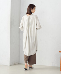 レーヨンリネン　後ろねじりロングシャツ