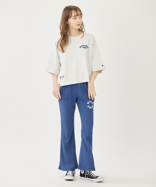 MILKFED.（ミルクフェド）の「WAFFLE FLARE PANTS（スウェットパンツ・レディース・ブラック/ネイビー/ライトグリーン・M/S）」の15枚目の写真