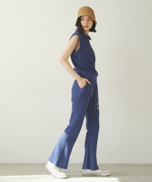 MILKFED.（ミルクフェド）の「WAFFLE FLARE PANTS（スウェットパンツ・レディース・ブラック/ネイビー/ライトグリーン・M/S）」の20枚目の写真