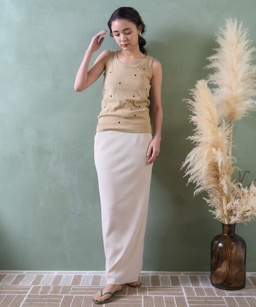 FREAK'S STORE(フリークスストア)の「ミニハート刺繍 タンクトップ(タンクトップ・レディース・オフホワイト/ブラック/キャメル・フリー)」の12枚目の写真