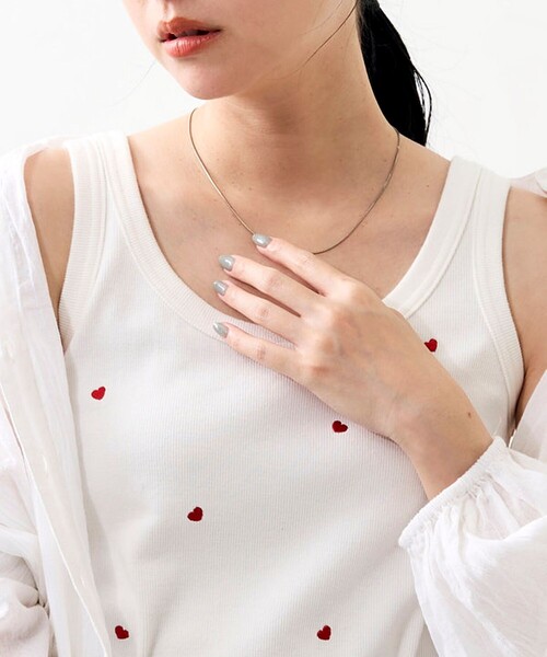 FREAK'S STORE(フリークスストア)の「ミニハート刺繍 タンクトップ(タンクトップ・レディース・オフホワイト/ブラック/キャメル・フリー)」の22枚目の写真