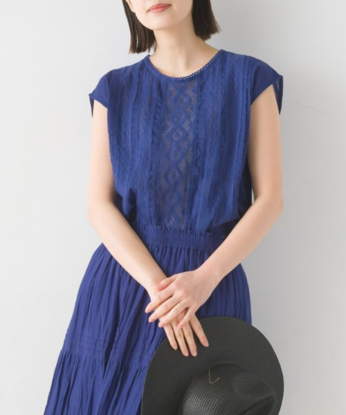 OMNES(オムネス)の「コットンボイルフロントレースノースリーブプルオーバー(シャツ/ブラウス・レディース・ベージュ/ホワイト/ブラック/ブルー・FREE)」の12枚目の写真