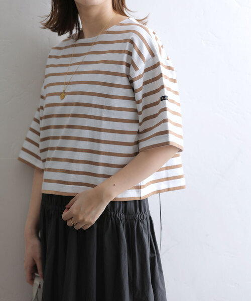 La TOTALITE（ラトータリテ）の「【LE MINOR/ルミノア】別注Crop pullover（Tシャツ/カットソー・レディース・ブラック/ピンク/キャメル/パープル・FREE）」の3枚目の写真