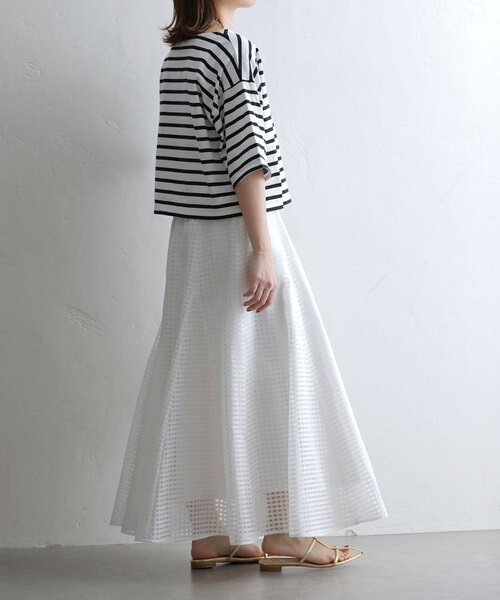 La TOTALITE（ラトータリテ）の「【LE MINOR/ルミノア】別注Crop pullover（Tシャツ/カットソー・レディース・ブラック/ピンク/キャメル/パープル・FREE）」の6枚目の写真