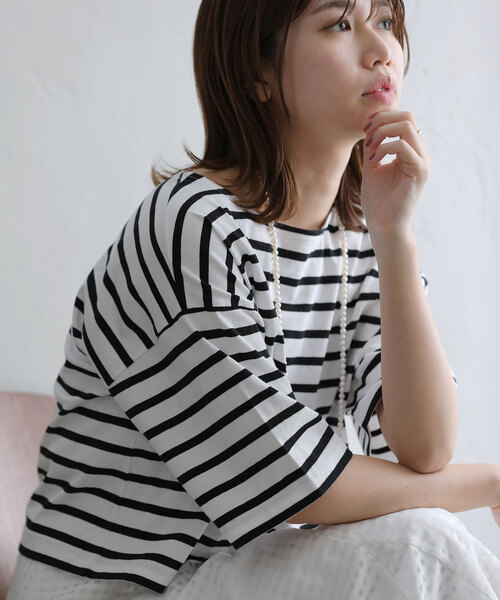 La TOTALITE（ラトータリテ）の「【LE MINOR/ルミノア】別注Crop pullover（Tシャツ/カットソー・レディース・ブラック/ピンク/キャメル/パープル・FREE）」の7枚目の写真