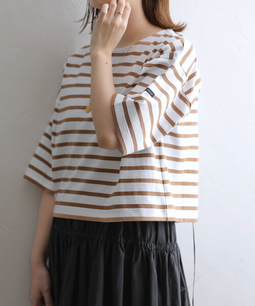 La TOTALITE（ラトータリテ）の「【LE MINOR/ルミノア】別注Crop pullover（Tシャツ/カットソー・レディース・ブラック/ピンク/キャメル/パープル・FREE）」の12枚目の写真