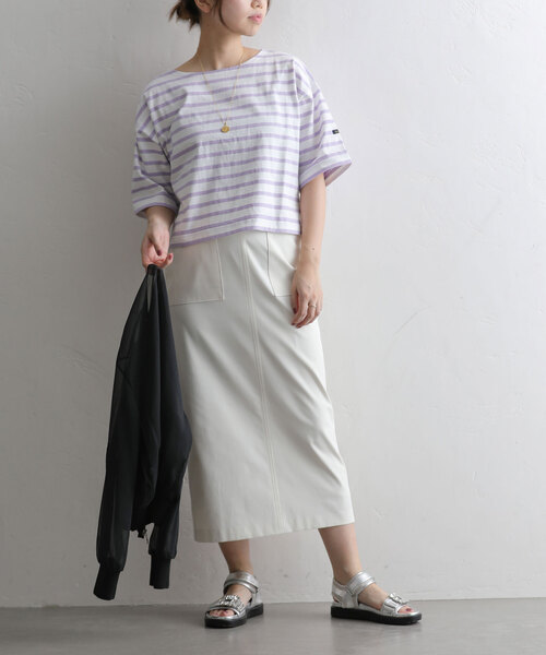 La TOTALITE（ラトータリテ）の「【LE MINOR/ルミノア】別注Crop pullover（Tシャツ/カットソー・レディース・ブラック/ピンク/キャメル/パープル・FREE）」の15枚目の写真