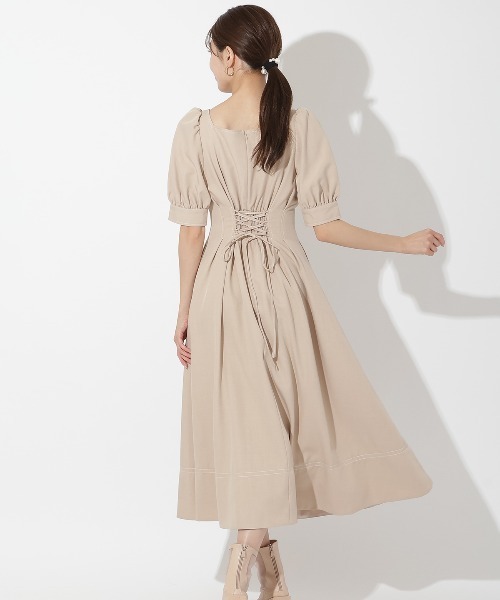 AND COUTURE（アンドクチュール）の「ウエストタックワンピース