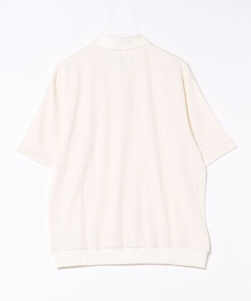 JUGLANS(ユグランス)の「【ATELANE】カットジャカードストライプ柄ポロシャツ/メンズ(ポロシャツ・メンズ・ブラック/アイボリー・M/L)」の3枚目の写真