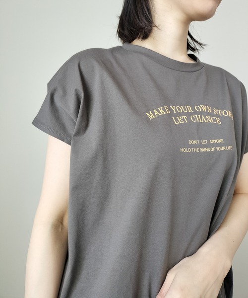 Virca(ヴィルカ)の「異素材切替Tシャツ(Tシャツ/カットソー・レディース・グレー/チャコールグレー・38)」の11枚目の写真