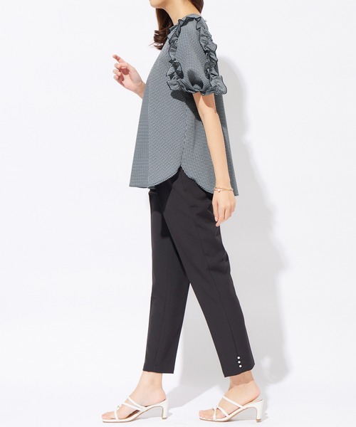 alotta(アロッタ)の「ギンガムチェック袖フリルブラウス(シャツ/ブラウス・レディース・ネイビー・X-LARGE/LARGE/MEDIUM)」の11枚目の写真