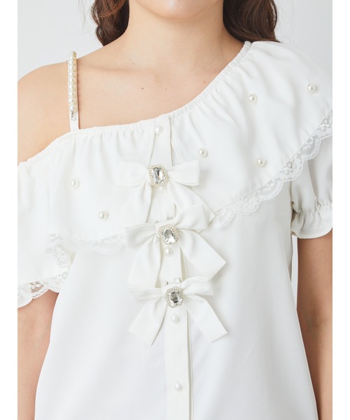 Ank Rouge（アンクルージュ）の「ワンショルリボンブラウス（シャツ/ブラウス・レディース・ホワイト/ブラック/ブルー・M）」の8枚目の写真