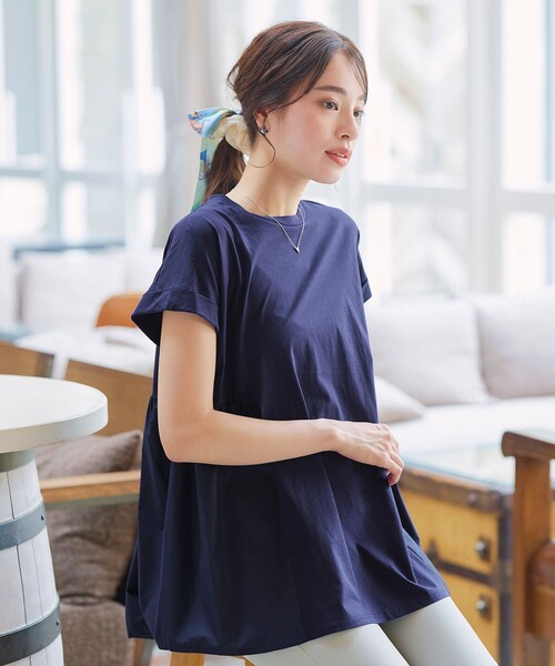 Tiaclasse(ティアクラッセ)の「【洗える】バイオシルケット裾フリルプルオーバー(Tシャツ/カットソー・レディース・グレイッシュベージュ/オフホワイト/ネイビー・M/L)」の16枚目の写真