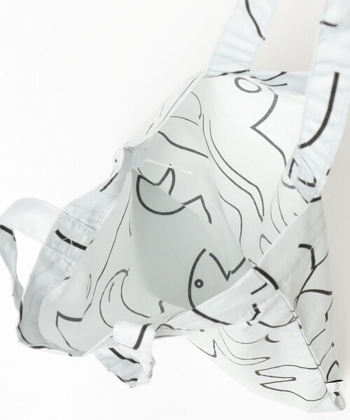 TOKYO CULTUART by BEAMS（トウキョウカルチャートバイビームス）の「平山昌尚(HIMAA) / TOTE BAG S（トートバッグ・メンズ・グレー・ONE SIZE）」の6枚目の写真