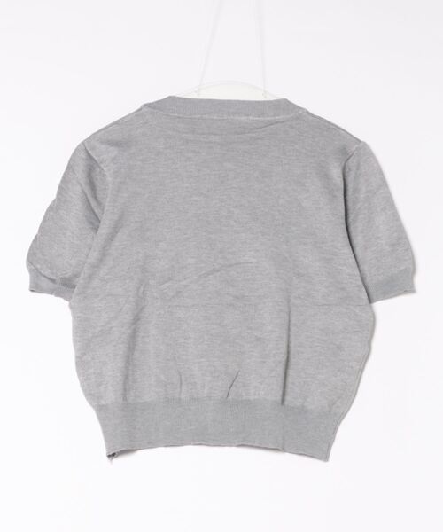 ammy.(エイミードット)の「【 ammy. / エイミードット 】 キャット シルエット 薄手 半袖 サマーニット(ニット/セーター・レディース・アイボリー/ブラック/グレー・FREE)」の4枚目の写真