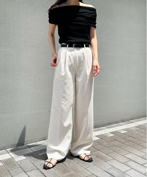 LE MORE（リモア）の「ハーフスリーブシアーオフショルニット（ニット/セーター・レディース・アイボリー/ブラック/グレー・FREE）」の6枚目の写真