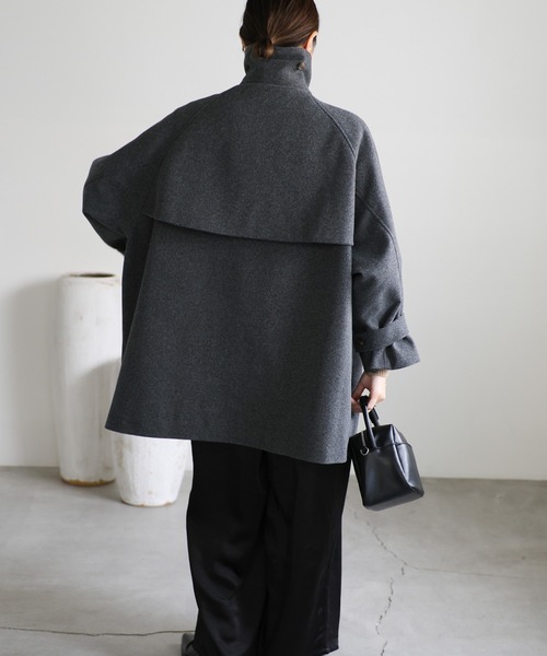 select MOCA（セレクトモカ）の「2WAYスタンドネックミドルコート（チェスターコート・レディース・チャコール/ブラウン/ブラック・FREE）」の16枚目の写真