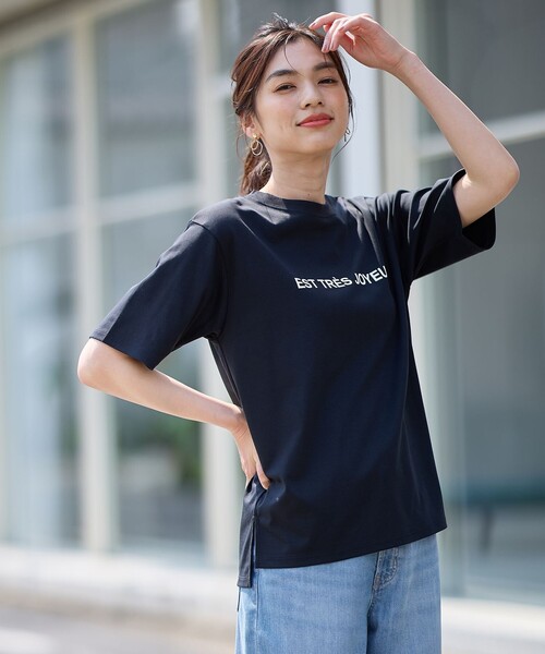 ANY(エニィ)の「【汗ジミ防止加工】シルケットスムース半袖ロゴTシャツ(Tシャツ/カットソー・レディース・ブラック系/ホワイト系/ライトグレー系・4)」の5枚目の写真