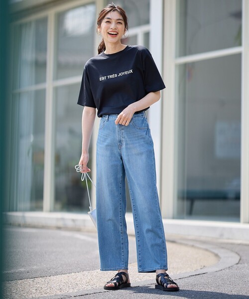 ANY(エニィ)の「【汗ジミ防止加工】シルケットスムース半袖ロゴTシャツ(Tシャツ/カットソー・レディース・ブラック系/ホワイト系/ライトグレー系・4)」の6枚目の写真