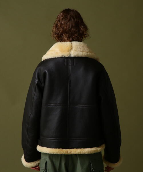 AVIREX（アヴィレックス）の「B-3 PLAIN/B-3プレーン（ムートンコート