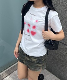 韓国っぽハートデザインタイト半袖Tシャツ