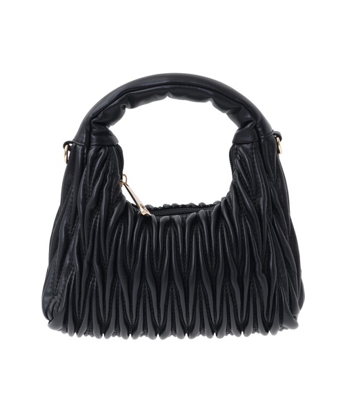 earth music&ecology（アースミュージックアンドエコロジー）の「ウエーブキルトショルダーバッグ（ショルダーバッグ・レディース・その他8/ライトグレー/ブラック・FREE）」の9枚目の写真