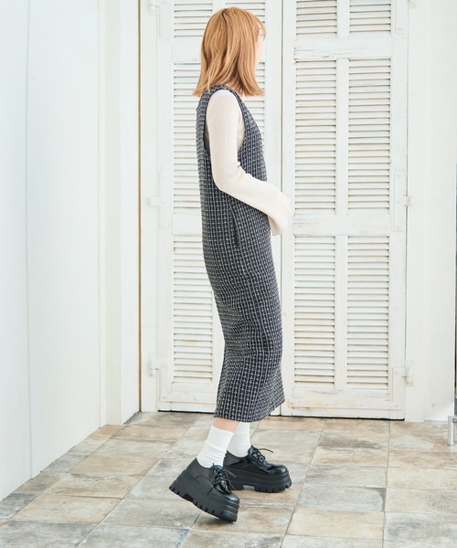 attagirl(アタガール)の「厚底レースアップシューズ(ドレスシューズ・レディース・ブラック系その他/シルバー/ブラック・S/M/L/LL)」の15枚目の写真