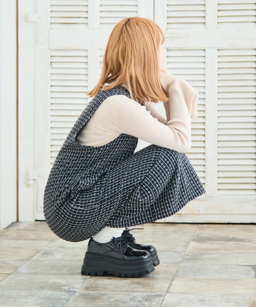 attagirl(アタガール)の「厚底レースアップシューズ(ドレスシューズ・レディース・ブラック系その他/シルバー/ブラック・S/M/L/LL)」の18枚目の写真