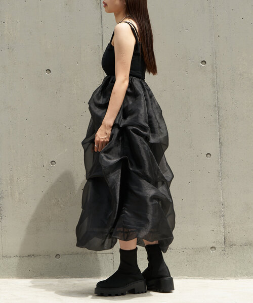 RAY CASSIN(レイカズン)の「チュールティアードベアワンピース(ワンピース・レディース・アイボリー/ブラック/グレー・FREE)」の17枚目の写真