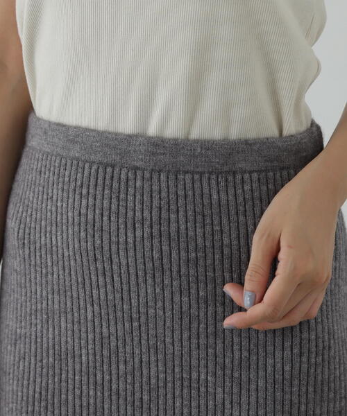 N.（N. Natural Beauty Basic）（エヌエヌナチュラルビューティーベーシック）の「◆ロールエッジゆるニットセットアップ（ワンピース・レディース・オフホワイト/杢グレー/ブラック・MEDIUM）」の9枚目の写真