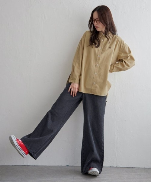 LBC(エルビーシー)の「ミニロゴ刺繍オーバーシャツ(シャツ/ブラウス・レディース・ベージュ/ホワイト/チャコールグレー・M)」の10枚目の写真