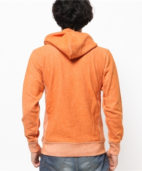 Champion（チャンピオン）の「メンズ チャンピオン リバースウィーブ フーディ パーカー Champion RW PULLOVER HOODED SWEATSHIRT C3-E136（パーカー・メンズ・オレンジ/グリーン/グレー/ネイビー/チャコールグレー・MEDIUM/LARGE/X-LARGE）」の7枚目の写真