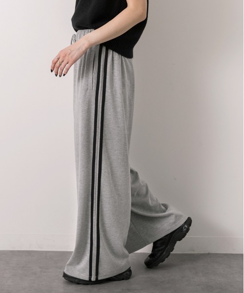 ad thie（アドティエ）の「サイドライン スムースロングパンツ（スウェットパンツ・レディース・チャコール/杢グレー/ブラック・FREE）」の5枚目の写真