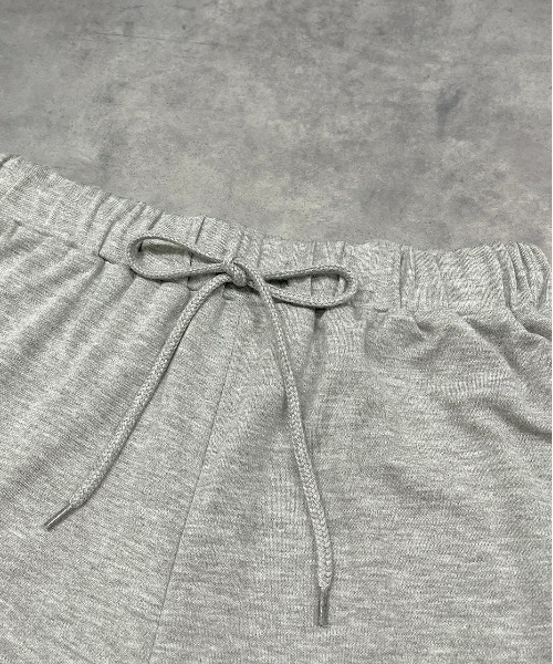 ad thie（アドティエ）の「サイドライン スムースロングパンツ（スウェットパンツ・レディース・チャコール/杢グレー/ブラック・FREE）」の21枚目の写真