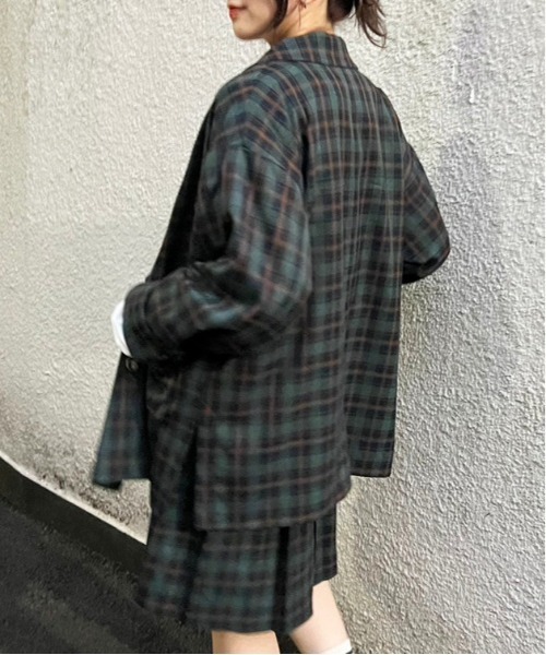 DOUBLE NAME（ダブルネーム）の「ダブルボタンゆるジャケット/ユニセックス（テーラードジャケット・レディース・ブラック/グリーン/ネイビー・FREE）」の16枚目の写真