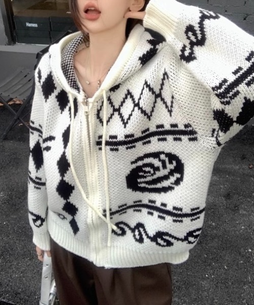 セール】ネイティブ柄フード付きジップパーカー（ニット/セーター
