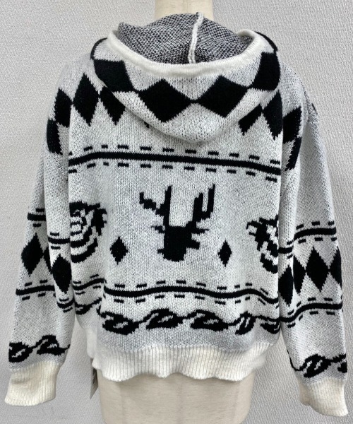 セール】ネイティブ柄フード付きジップパーカー（ニット/セーター