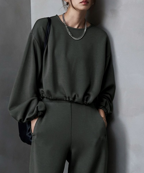 etoll.（エトル）の「ドロストダンボールニットプルオーバー（スウェット・レディース・ブラック/アイボリー/チャコール・M）」の3枚目の写真